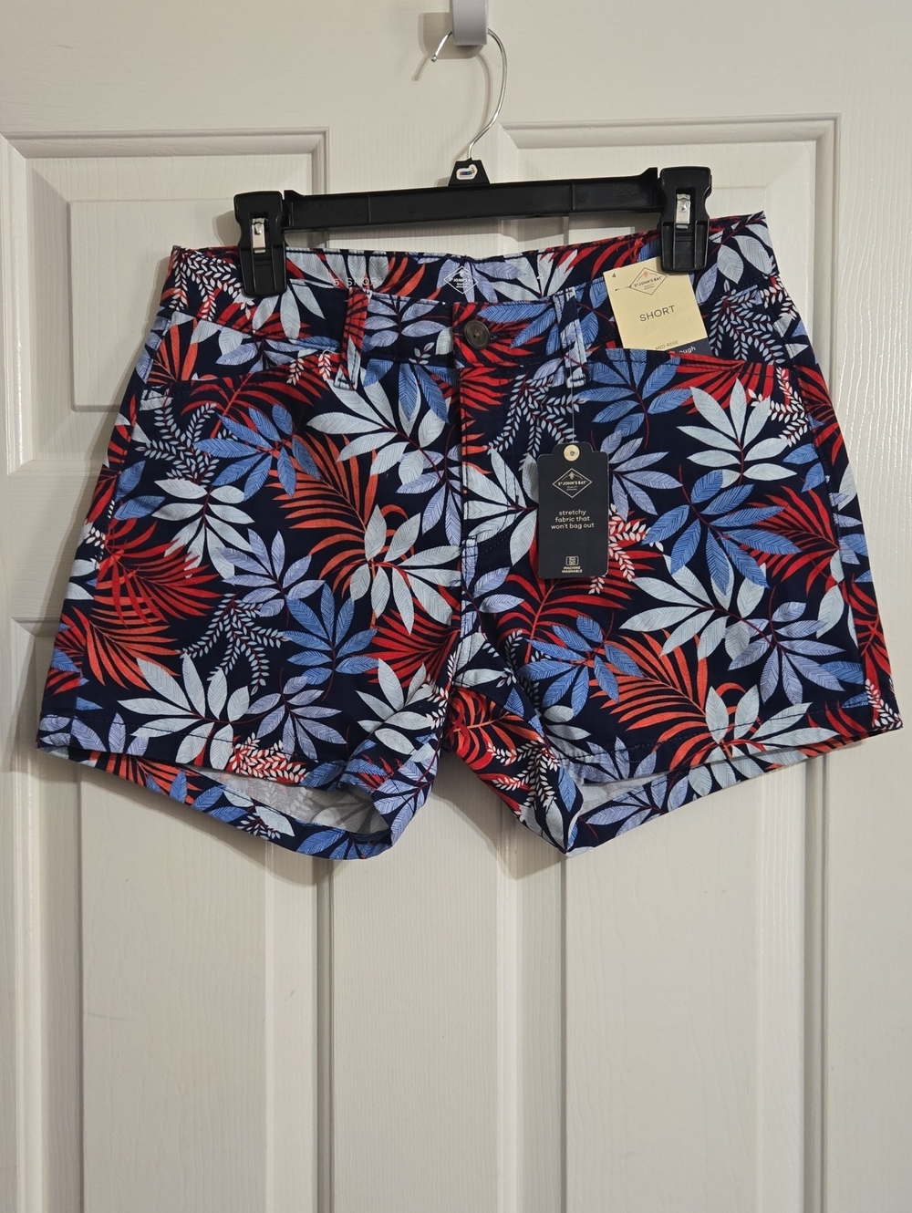 Floral Leaf Print Women's Flat Front Shorts - Navy, Red & Blue
